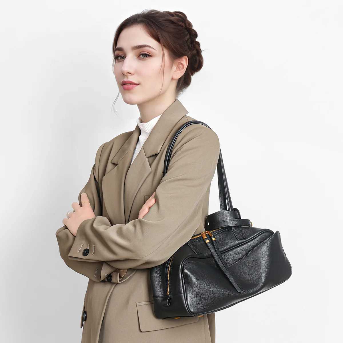 Bowling For Women Simple First Layer Cowhide Boston Bag Tophandles Genuine Leather Bag Female Top Handle Bags Torebka DamskaW251101