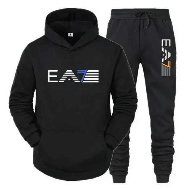 2025 New Mens Fashion Leisure Sportswear Outdoor Fitness Jogging Hoodie Set Sports Luxury HoodiePants Set ClothingT251101