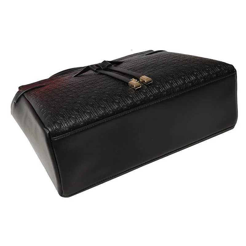 CH Fashion Minimalist Womens Elegant Handbag Exquisite Letter Print Light Luxury Brand Tote BagW251101