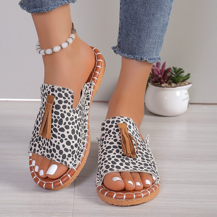 Free shipping designer Slippers for womans flat sandals lady slider summer fashion tassels Slides outdoor woman shoes
