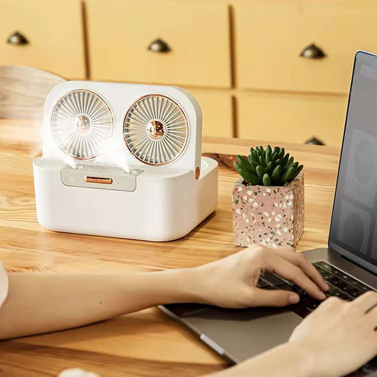 One 2025 Top Sale Double Motor Mist Portable Rechargeable Table Fan Water Spray
