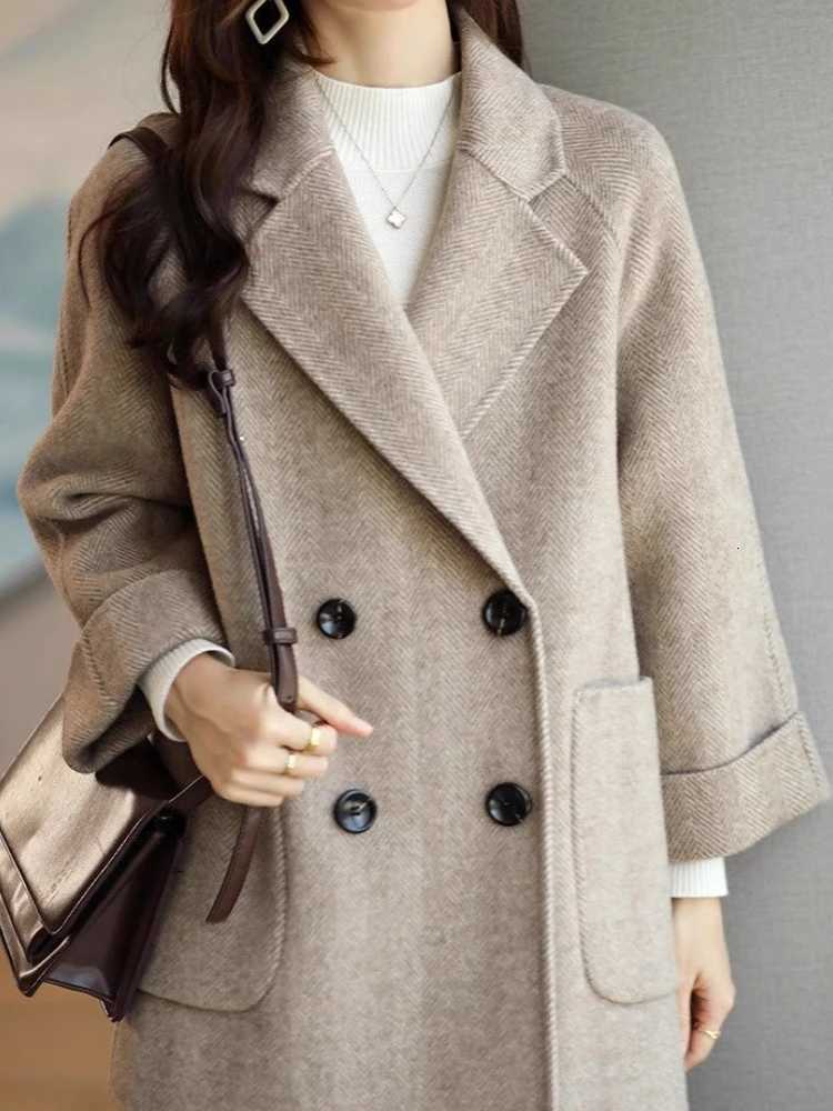 Autumn and Winter New Korean Style Women Loose Plus Size Western Style Midlength Casual Coat Solid Color Woolen Suit JacketT251101
