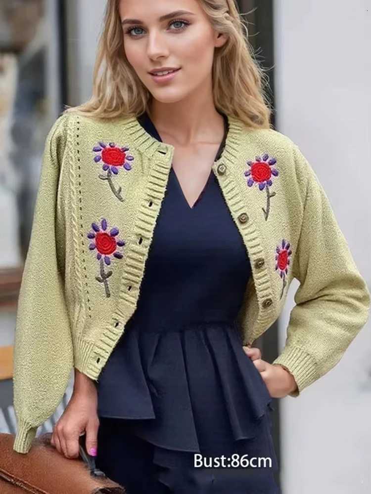 New Floral Embroidery Cardigan Long Sleeve Sweater O Neck Autumn Cute Flower Knitwaer Sweet Winter Casual Knitted Top ClothingT251101