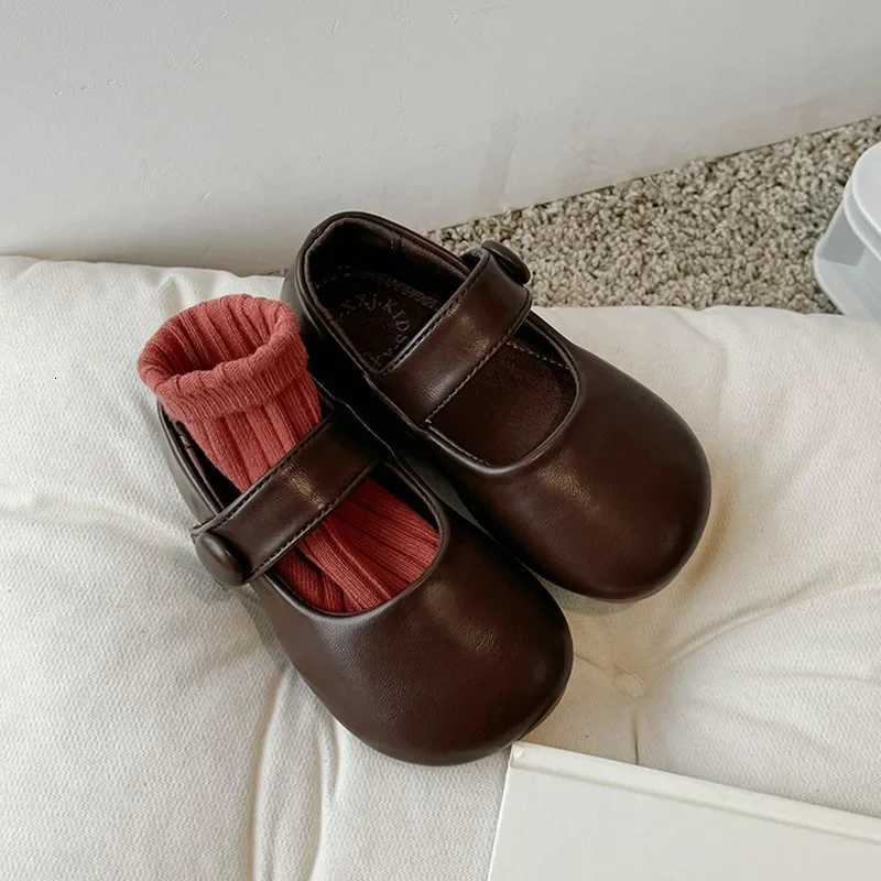 2024 Fashion Girls British Style Leather Shoes Spring New Korean Version Shallow Mouth Soft Sole Childrens Casual Single ShoesT251101