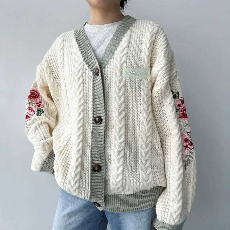 Beige Vneck Embroidery Knitted Cardigan Sweater Women Flower Allmatch Warm Womens Clothing Winter Single Breasted CardigansT251101