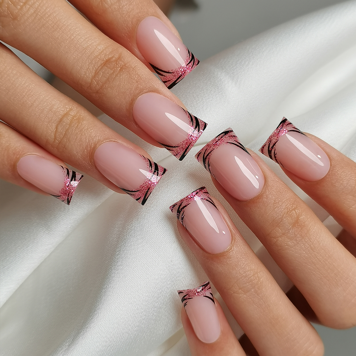 30pcs French Pink Duckbill Fake Nails Leopard Flower Print Press on Nail Wearable Detchable Sweet Cool Spicy Girl False Nails