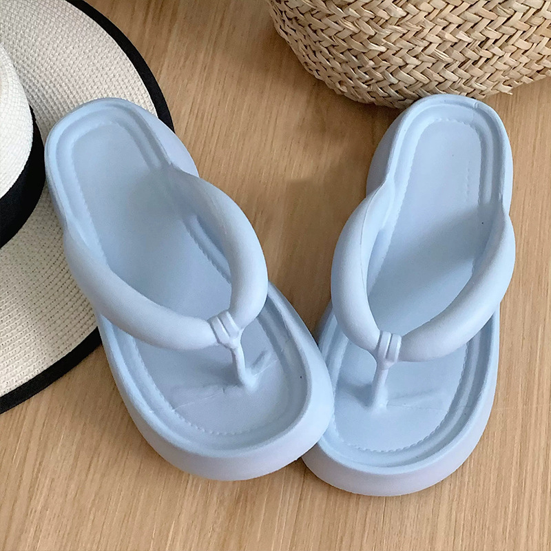 Black platform flip-flops Women's new summer fashion wear non-slip anti-odor flip-flops beach shoes casual sandals