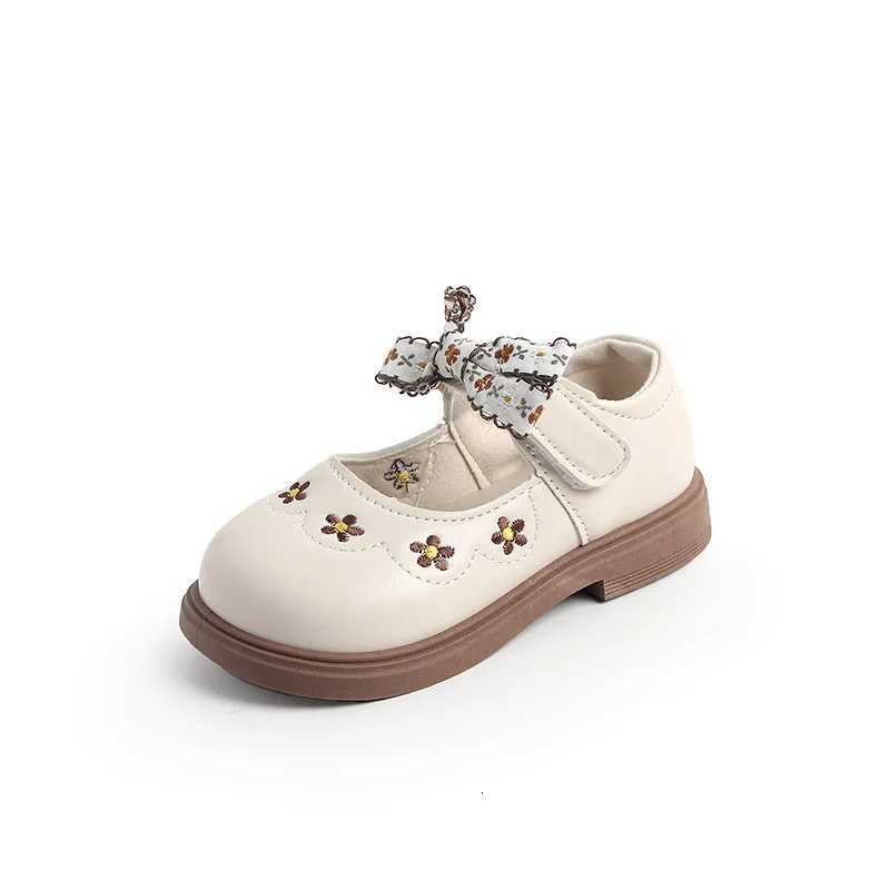 2025 New Fashion Girls Leather Shoes Sweet Flower Kids Flats Round Toes Cute Bow Girls Princess Shoes Nonslip Soft Sole InsT251101