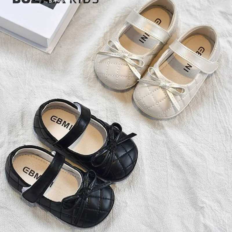 Fashion Leather Shoe Versatile Comfort Casual Girl Shoes Simple New Kid Shoe Soft Soled Comfort Sandals Flat Sweet Princess ShoeT251101