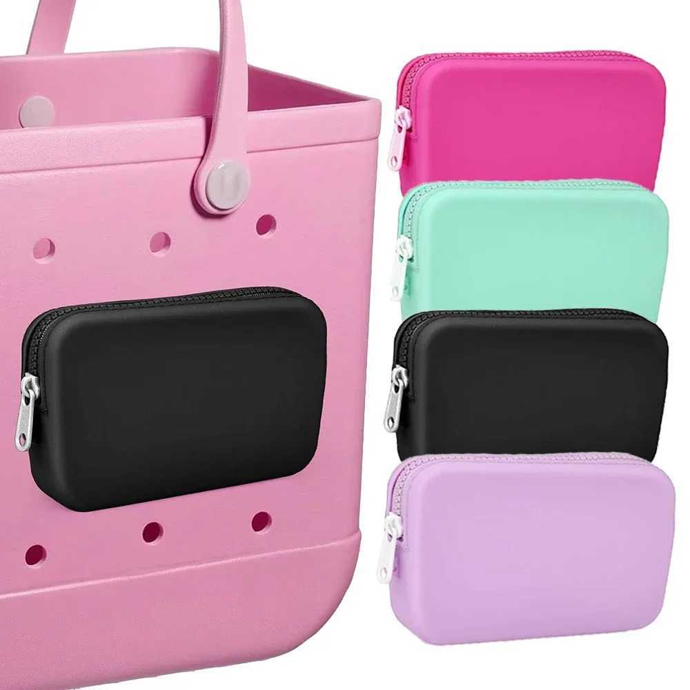 1 Pcs Silicone Change Bag Phone Holder For Beach Bogg Bag Soft Silicone Insert Wallet Charm For Bogg Bags Accessories AttachmentC250401