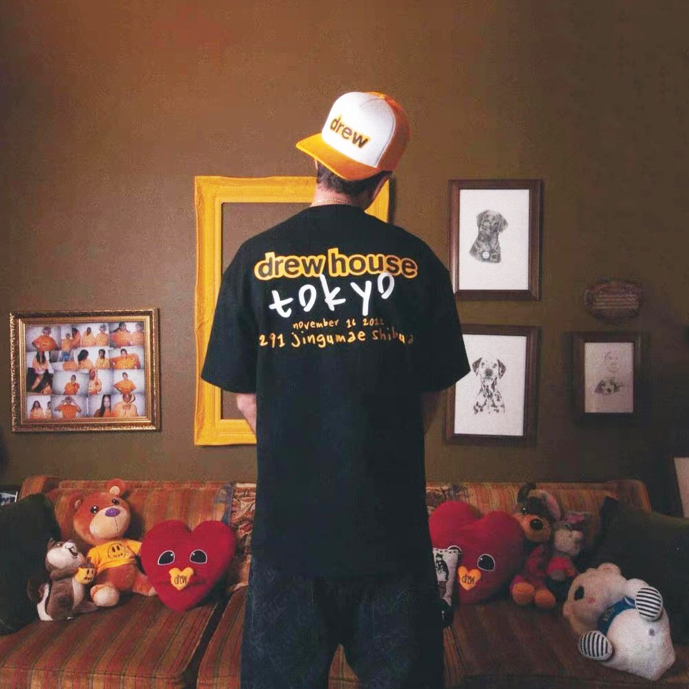 DREW HOUSE Smiling Face Limited to Tokyo Japan Tshirt Mens Clothing Black T-shirts Drew