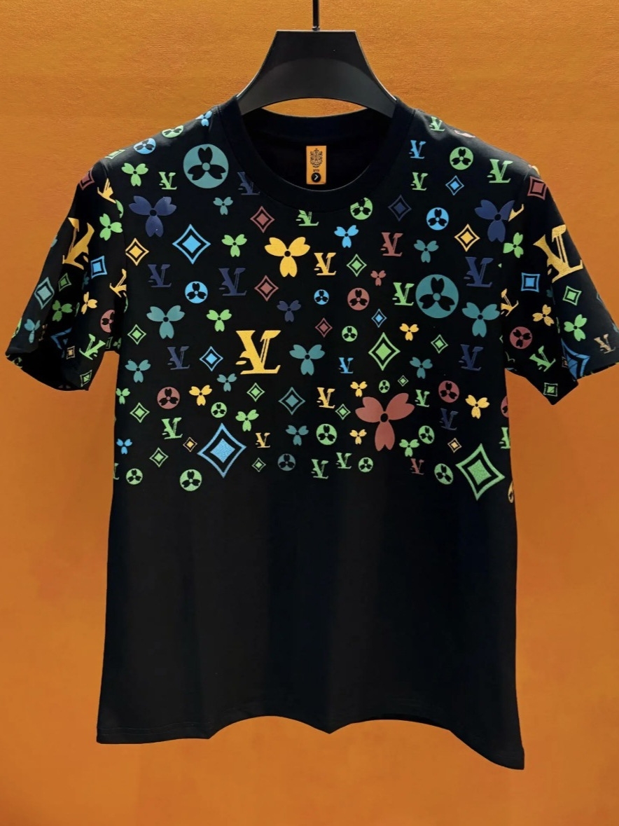 Free shipping new fashion trend short sleeve men spring and summer fashion matching colorful couple men handsome round neck short sleeve light luxury 