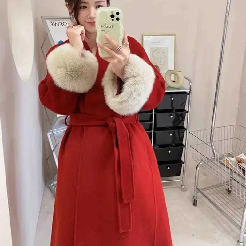 2025 New Spring Winter Warm Long Woolen Coat Women Elegant Warm Wool Blend Trench Coat With Belt Fashion OuterwearT251101