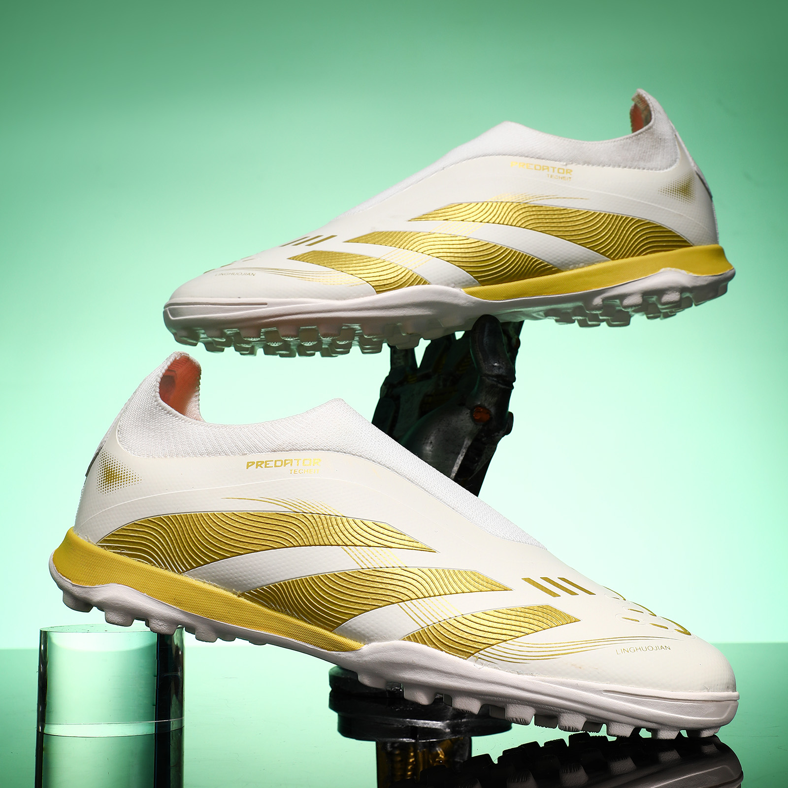 Versatile Soccer Cleat Set Designed Specifically For Young Athletes