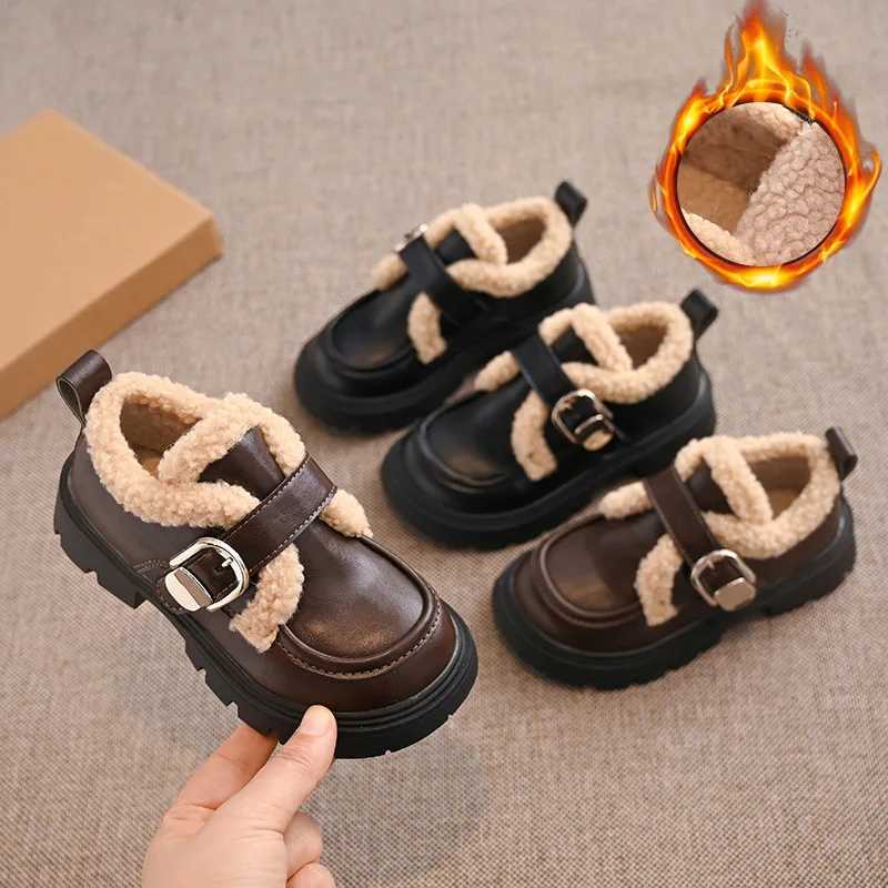 Kids Flat Shoes Suede Warm for Winter Children Leather Shoes Round Toes 2025 Winter New Girls Princess Shoes Soft Bottom BritishT251101