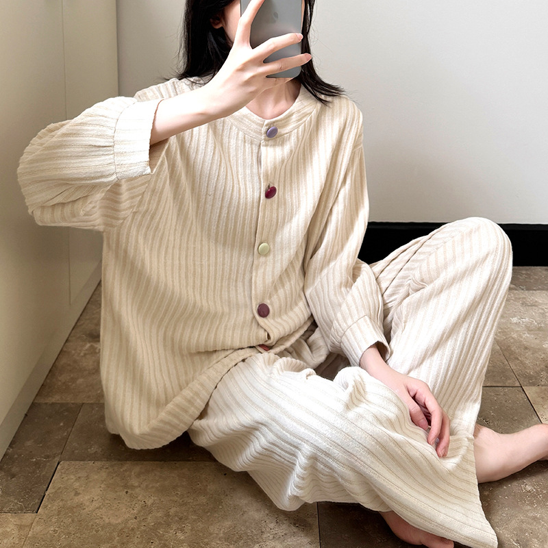 X228- Stretchy Bottoms Sustainable Alternatives Mimicking Traditional Jean Style