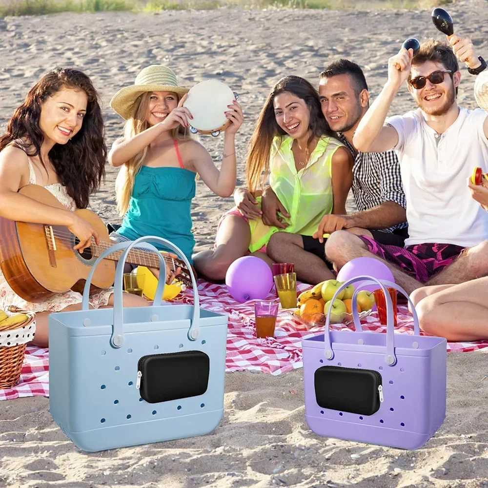 1 Pcs Silicone Change Bag Phone Holder For Beach Bogg Bag Soft Silicone Insert Wallet Charm For Bogg Bags Accessories AttachmentC250401