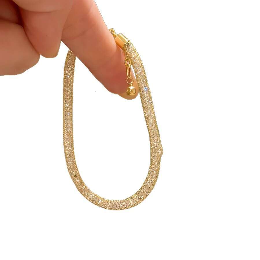 European and American Style Grid Zircon Twisted Vintage High-end Feel Bracelet Light Luxury Simple Fashion Personality Jewelry for Women