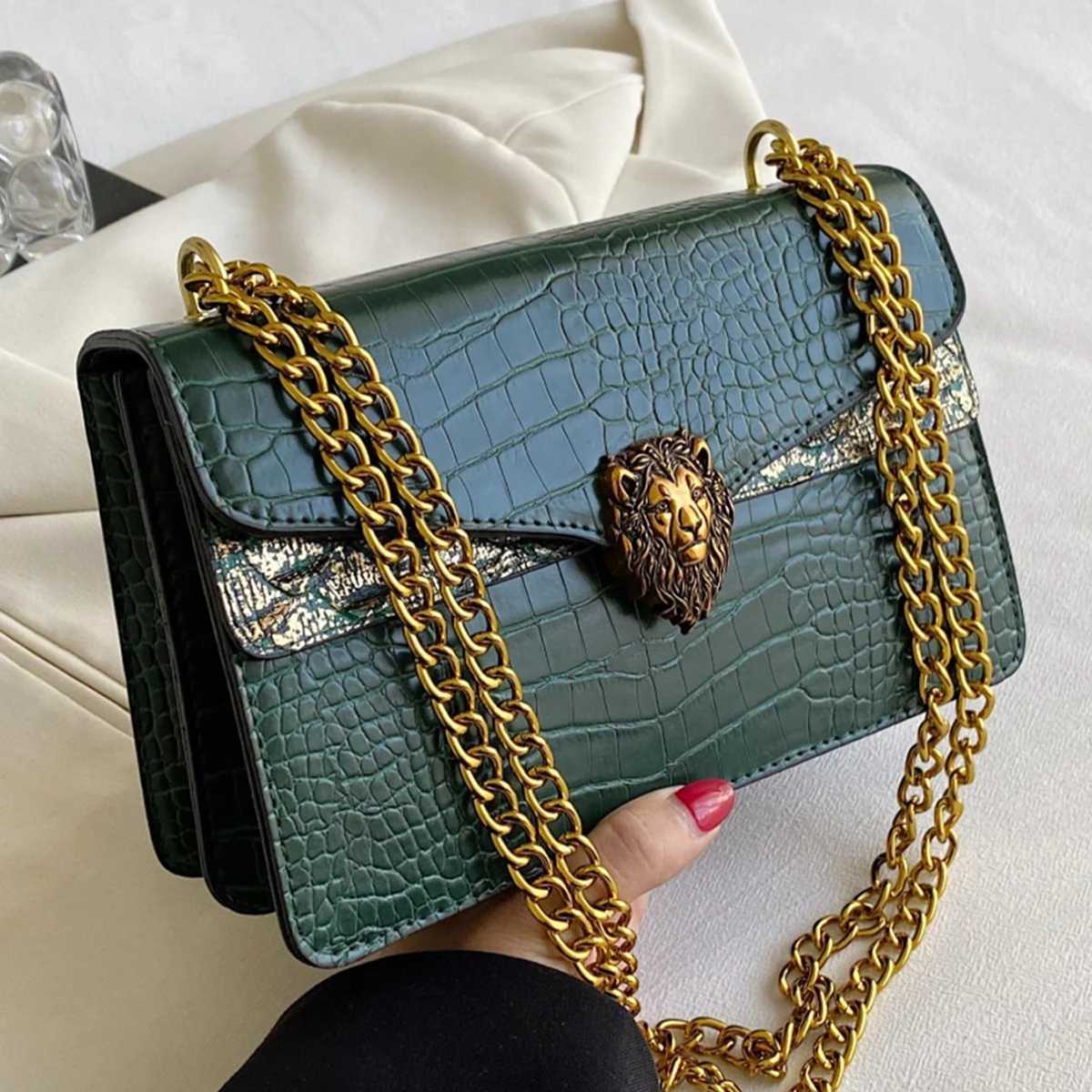 New fashion retro simple chain underarm bag crocodile pattern square bag highvalue trendy shoulder bagW251101