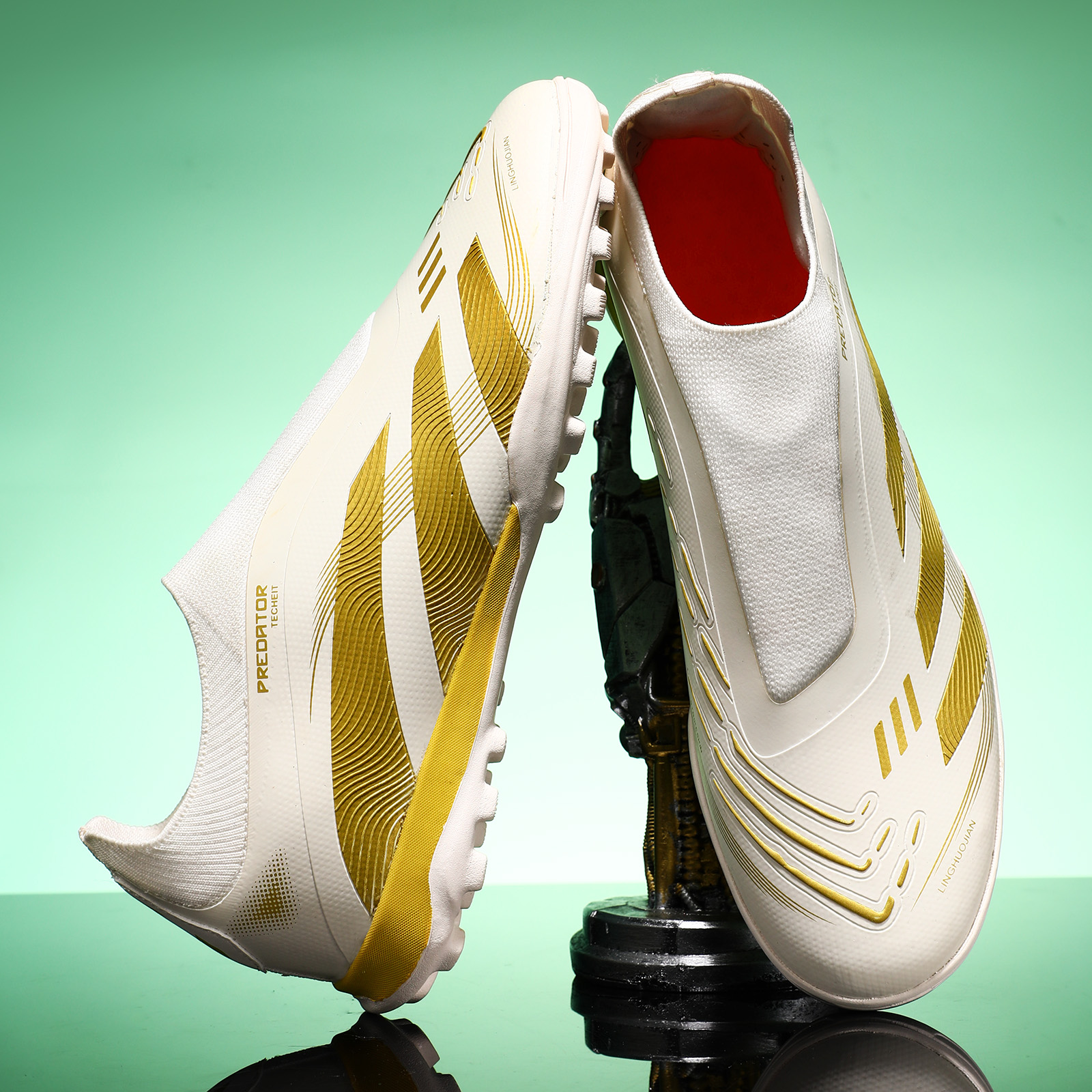 Versatile Soccer Cleat Set Designed Specifically For Young Athletes