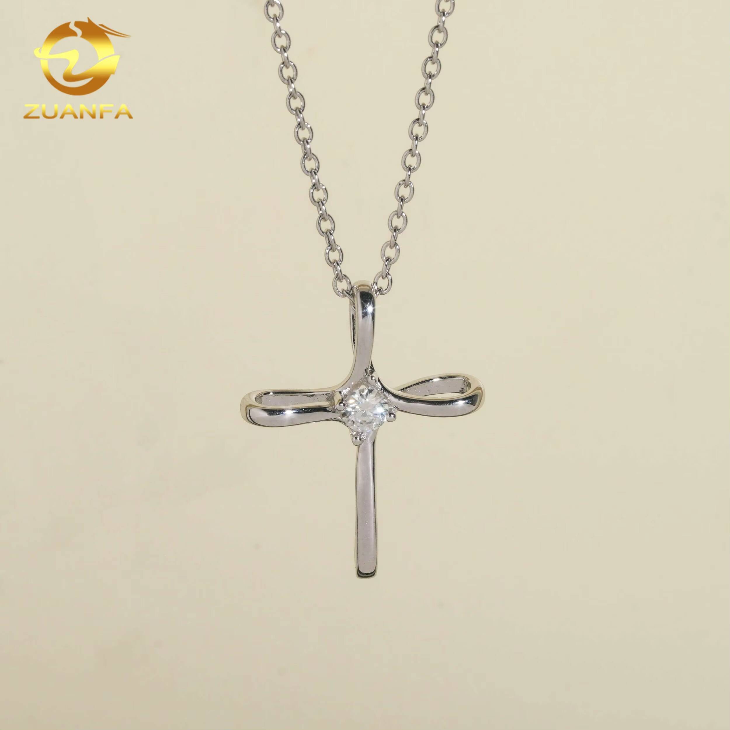 Solid 925 Silver Moissanite Jewelry Iced Out Cross Moissanite Necklace for Women Wedding Gift Bling Fashion Cross Necklace