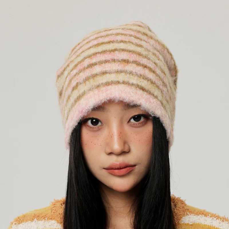 New Striped Knitted Beanies Hats For WomenMen Winter Plush Warm Skullies Hat Unisex Outdoor Coldproof Ski Ear Protection CapsXJ251101