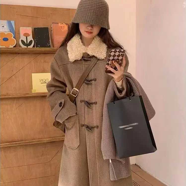 Wool Jackets Women Long Coat Autumn Winter Woolen Overcoat Vintage 2025 Single Breasted Turn Down Collar Office Lady OuterwearT251101