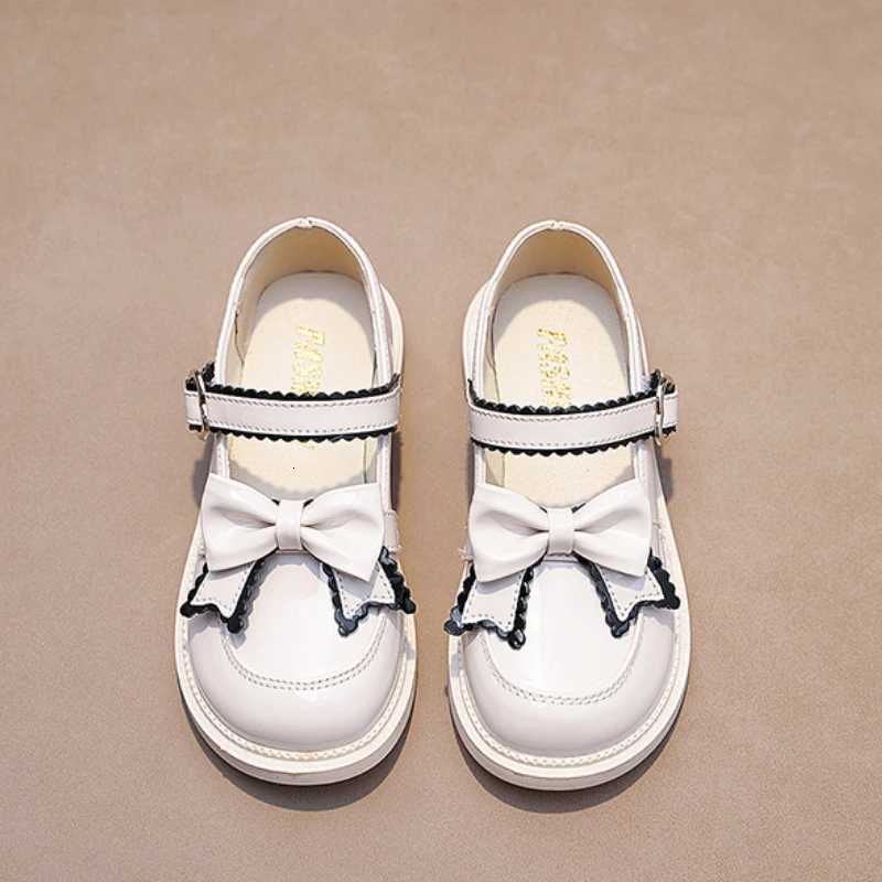 Fashion Leather Shoe Spring Versatile Soft Soled Girl Shoes Comfort Non Slip Casual Kid Shoe Exquisite Lightweight Princess ShoeT251101