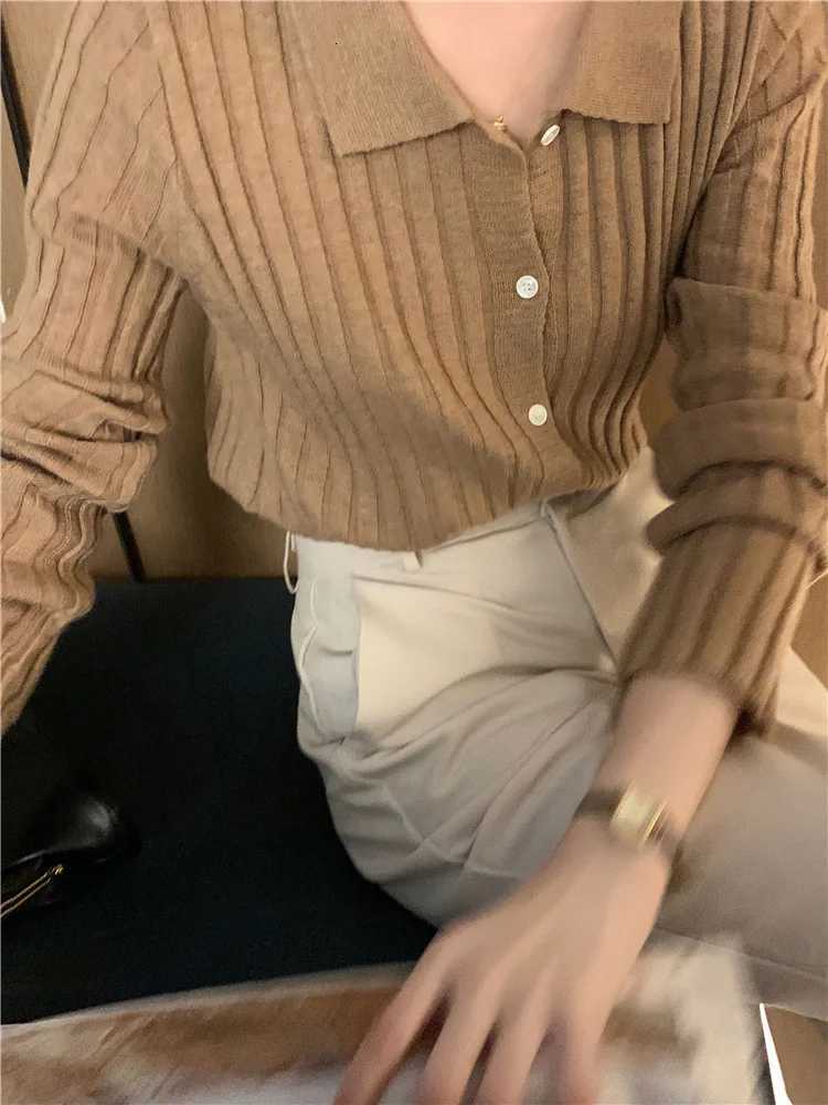 New Fashion Turn Down Collar Cardigan Knitted Sweaters Women Casual Slim Long Sleeve Womens Sweater Elegant Winter ClothesT251101