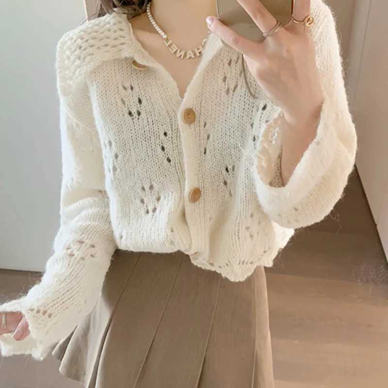 New Autumn and Winter Lapel Womens Longsleeved Cardigan Sweater Fashionable and Elegant Singlebreasted Solid Color BlouseT251101