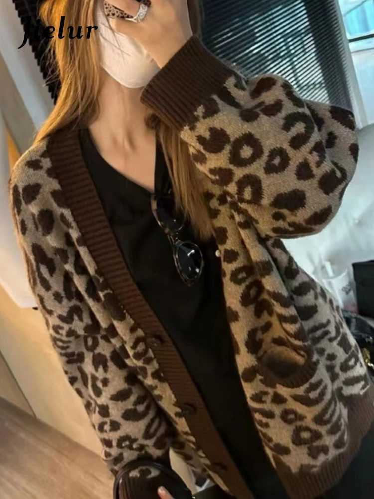 New Chic Leopard Print Contrast Color Loose Simple Women Cardigans Autumn Fashion Single Breasted Vintage Soft Female CardigansT251101
