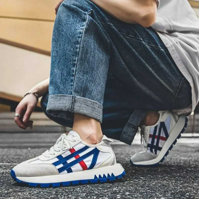 Sports solid color fashionable white casual sports mens platform anti slip running shoes Zapatillas De Decorte Y250326