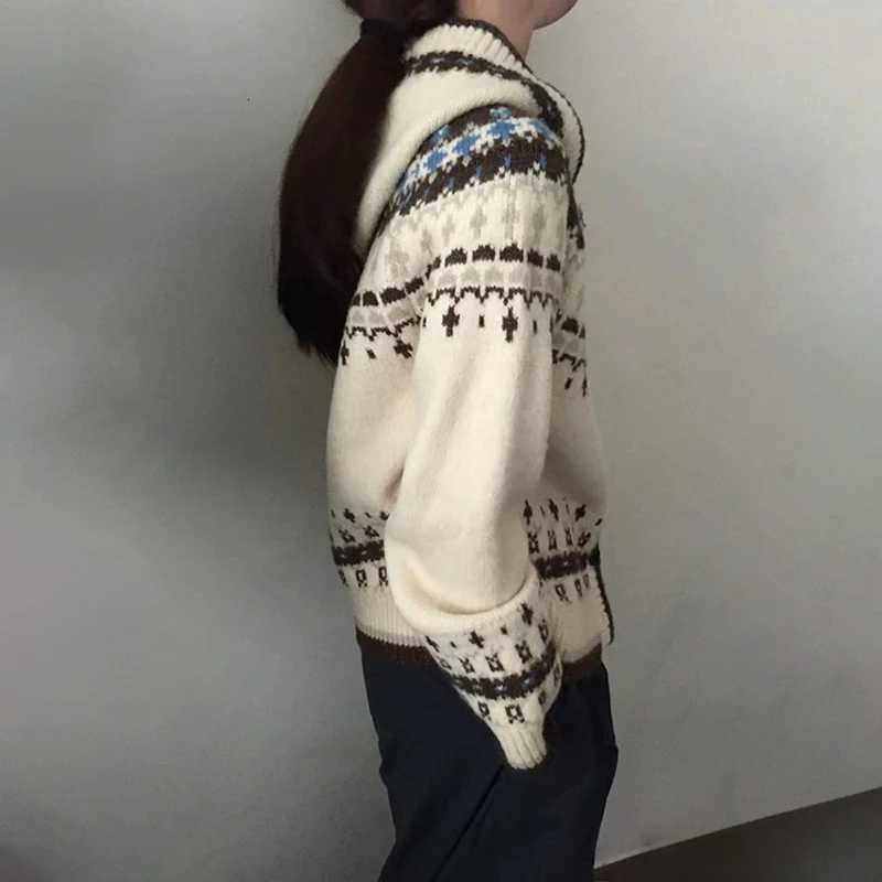 Autumn Winter Retro Jacquard Hooded Cardigan for Women Y2K Street Knitted Sweater Cardigan Fashion Warm Knitting Hoodies JacketT251101