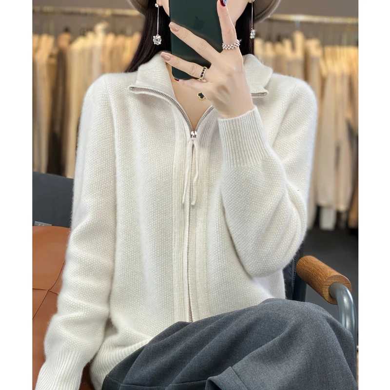 Autumn And Winter New Thick TwoWay Zipper Wool Cardigan Womens Loose Casual Sweater Solid Color Knitted Cashmere CoatT251101