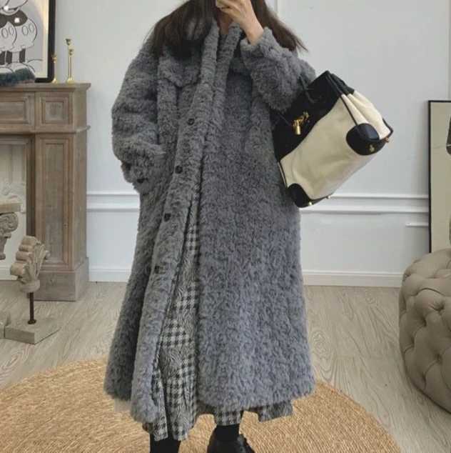 Winter 2025 Loose Fleece Fluffy Long Woolen Coat with A Fashionable LookT251101