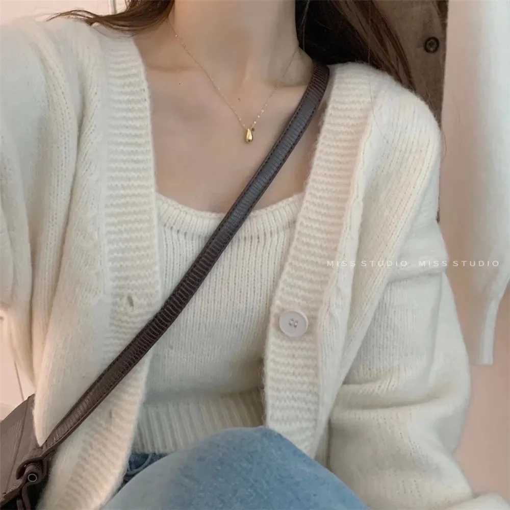 2025 Autumn Winter Korean Knitted Twopiece Set of Solid Color Long Sleeve VNeck Cardigan and Sleeveless Vest Casual KnitwearT251101