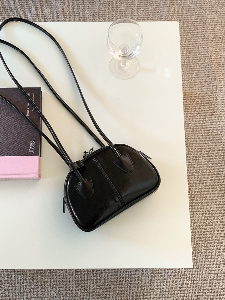 Korean Saddle Bag Women's Stylish PU Leather Mini Design Bag Double Zipper Crossbody Shoulder Bag
