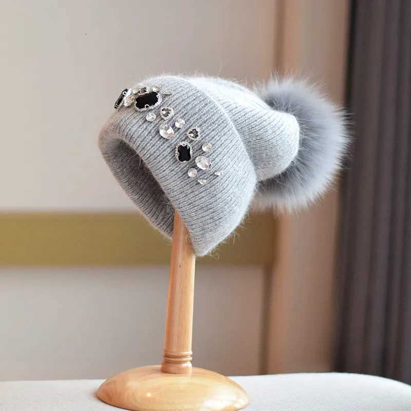 Women Thick Warm CAP For Women Autumn Winter Alloy diamond Fur Knitted Beanies Hat With Detachable Real Fur Pom PomsXJ251101