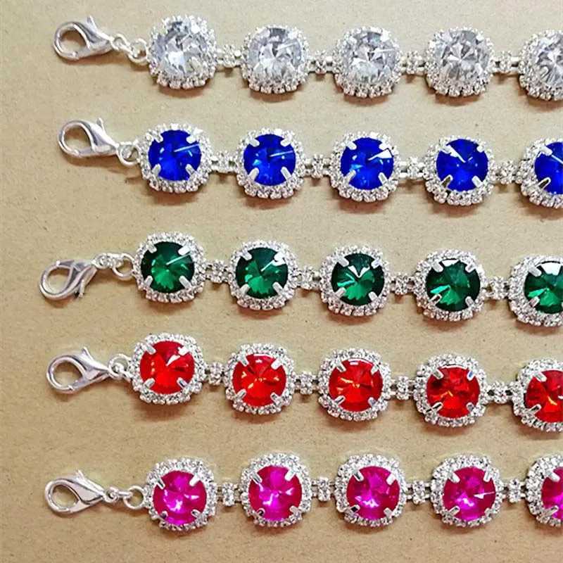 Jewelry rhinestone designer dog collar colored dog necklace suitable for small dogs diamond inlaid pet dogs cat accessories X250401