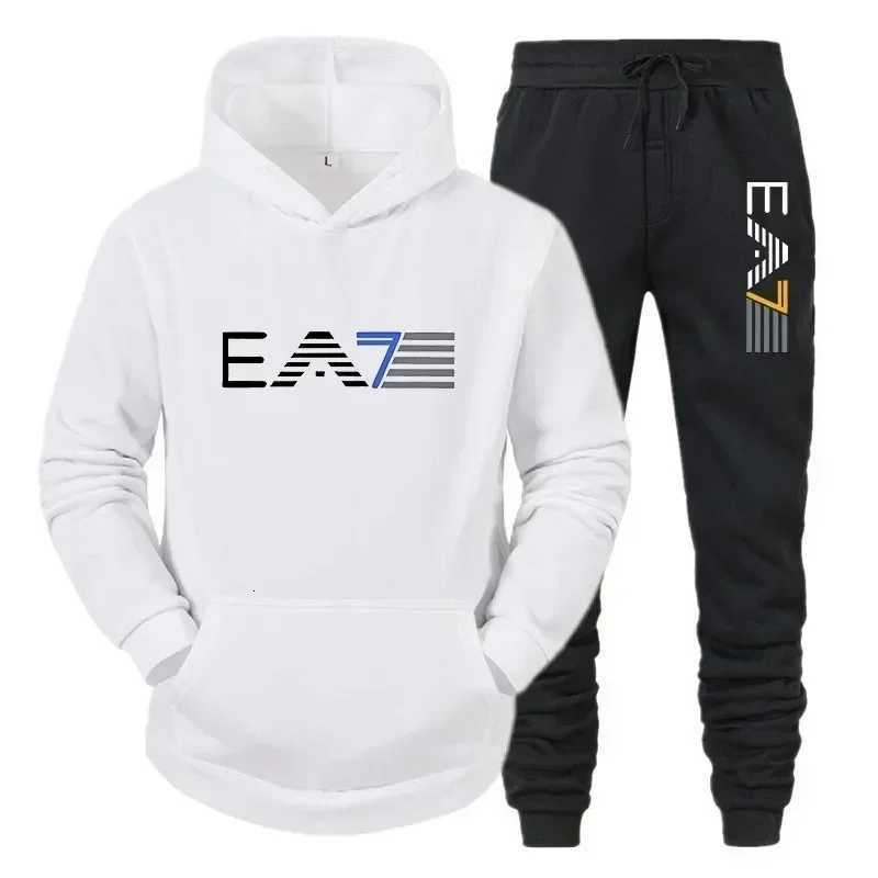 2025 New Mens Fashion Leisure Sportswear Outdoor Fitness Jogging Hoodie Set Sports Luxury HoodiePants Set ClothingT251101