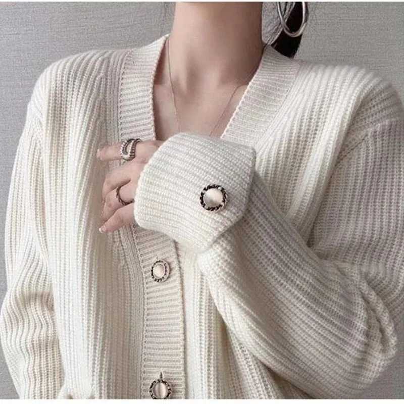 Casual Button Pocket Knitted Cardigan Autumn Winter Korean Fashion Women Tops Loose Knit Coat Sweater Outerwear Clothing 28347T251101