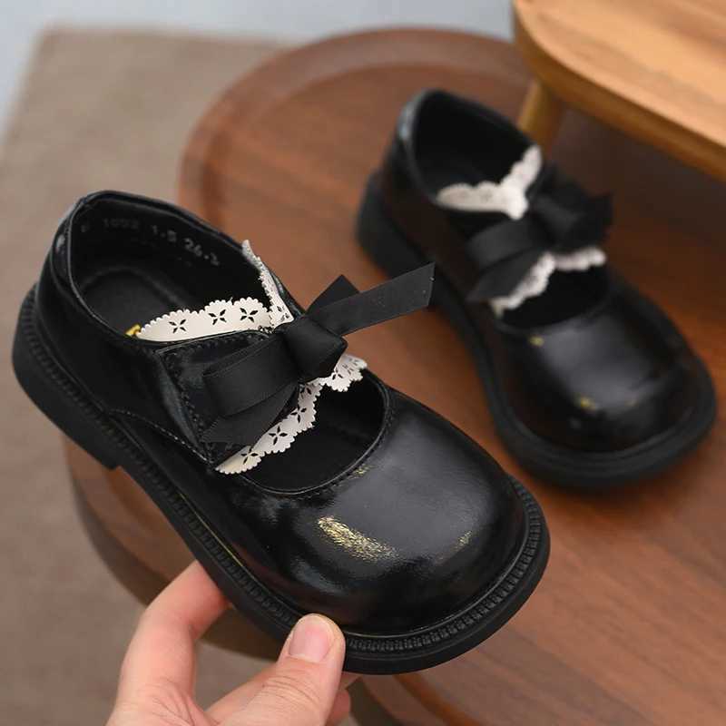 Girls Princess Shoes Girls Small Leather Shoes 2025 Spring New Childrens Shoes Genuine Leather Soft Sole Shoes Black Style ShoesT251101