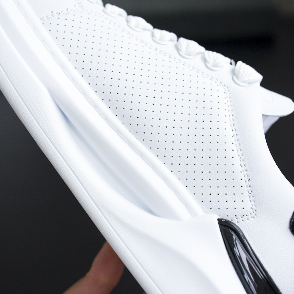 2025 Fashion new white shoes men's air cushion low-top board shoes inside height-increasing leisure sports shoes Whitegold whiteblack silver