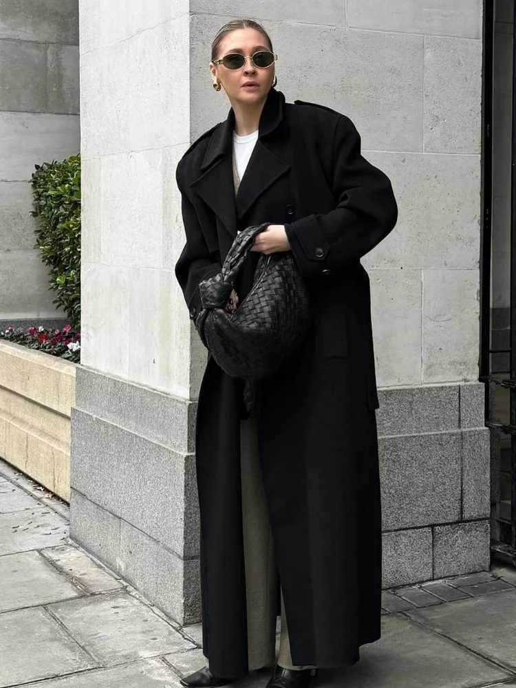 Street Womens Burgundy Woolen Overcoat With Belt Vintage Lapel Double Breasted Long Coats 2025 Autumn Winter Lady Chic OutwearT251101