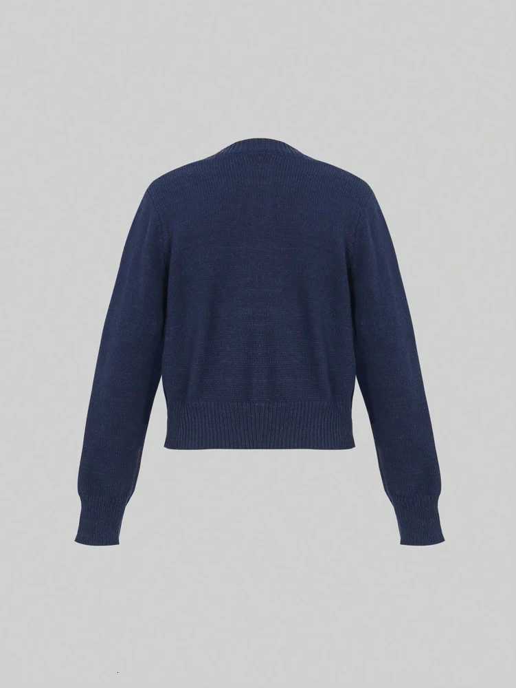 AutumnWinter New Arrivals HeartShaped Button Casual Relaxed Knit Cardigan Perfect for Autumn and WinterT251101