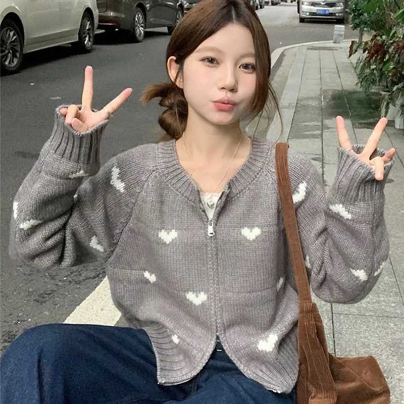Korean Heart Pattern Knitted Cardigan Women 2025 Y2K Mix Color Long Sleeve Cardigan for Woman Crew Neck Zipper Up Outwear MujerT251101