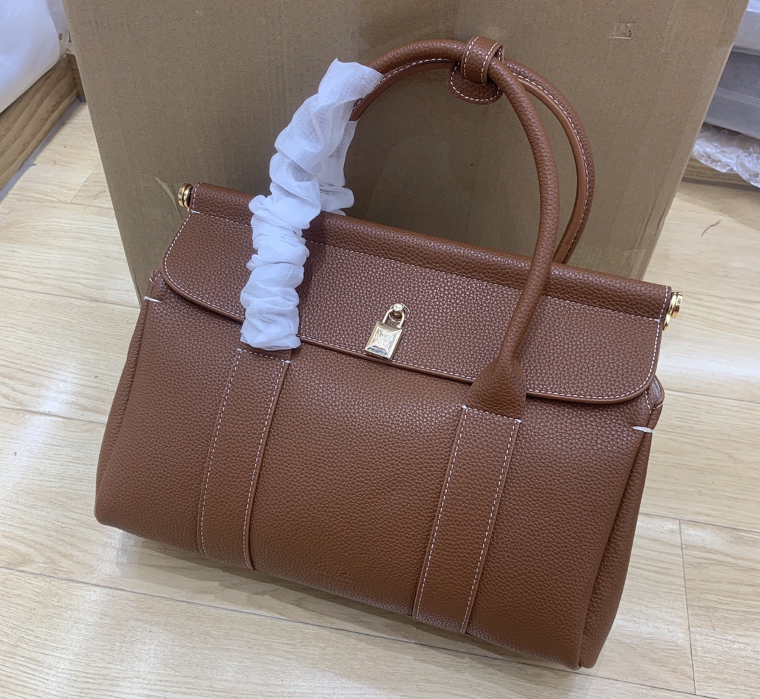 Women's Portable Cowhide Large-Capacity Tote With Single Shoulder Strap & Spacious Design