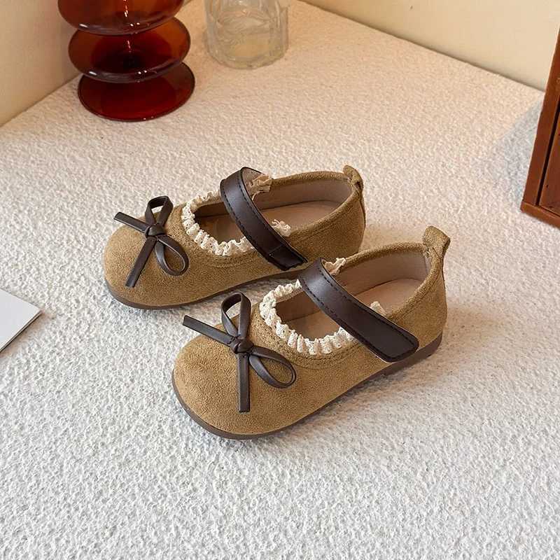 Kids Leather School Shoes Spring Autumn Girls Sweet Flat Shoes Elegant Princess Bowknot Children Fashion Causal Mary Jane ShoesT251101