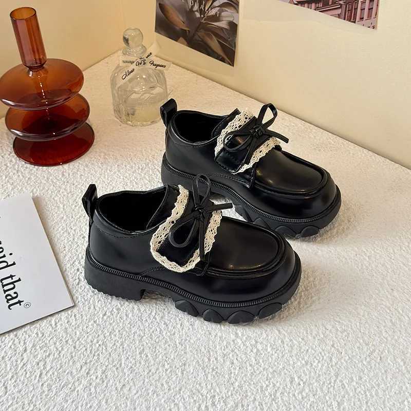 French Girl Shoe 2025autumn Fashion Girl School Shoe Elegant Women High Shoe Women Loafers Retro Women Shoes T251101