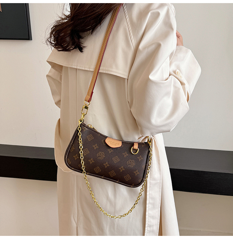 Free shipping single shoulder crossbody texture hand armpit new mahjong bag temperament fashion color contrast